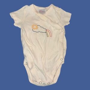 Hanna Andersson Rainbow Cloud Embroidered Onesie 3-6M